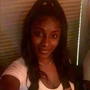 Meet your Posher, Tiffany